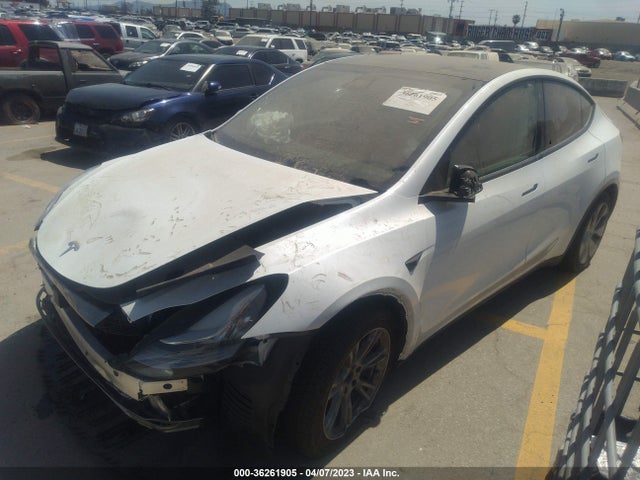 Tesla Model Y Standard Range 2021 5YJYGDEDXMF133471 Image 2