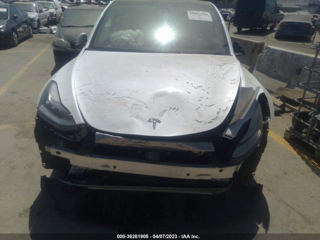 Tesla Model Y Standard Range 2021 5YJYGDEDXMF133471 Image 8
