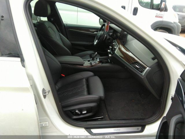 WBA53BH07MWX01664 BMW 5 Series 530i