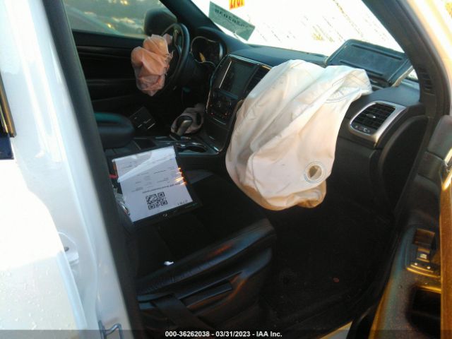1C4RJEAGXJC392143 Jeep Grand Cherokee Altitude