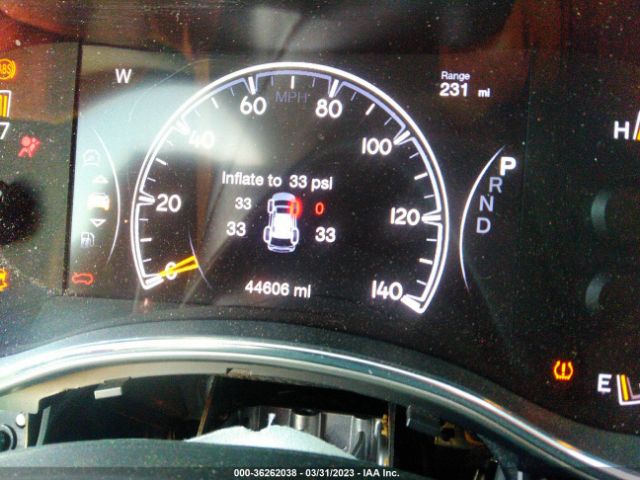 1C4RJEAGXJC392143 Jeep Grand Cherokee Altitude