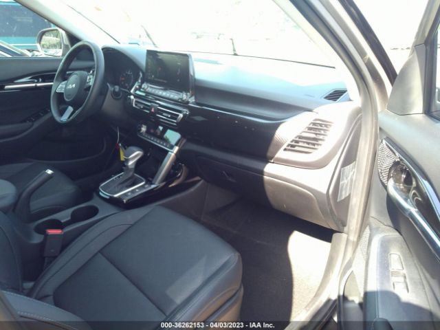KNDERCAA3P7416078 KIA SELTOS EX
