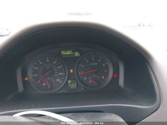 2008 VOLVO S40 2.4L VIN: YV1MS382882350926