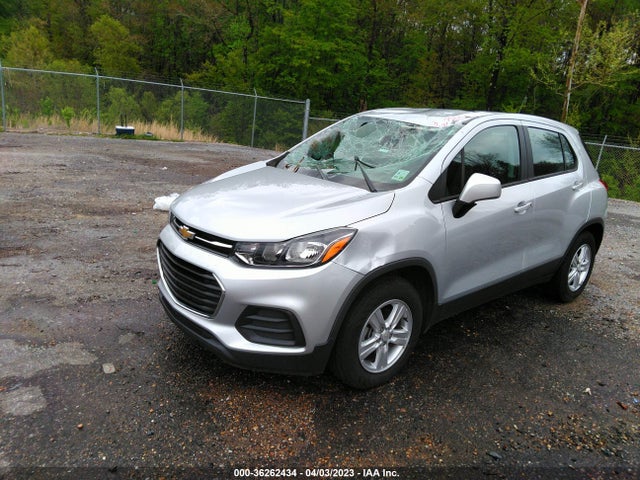 Chevrolet TRAX LS 2020 3GNCJKSB6LL197131 Image 2