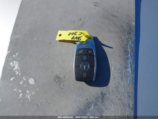 WDDWK8DB9KF808402 Mercedes-Benz C-class C 300
