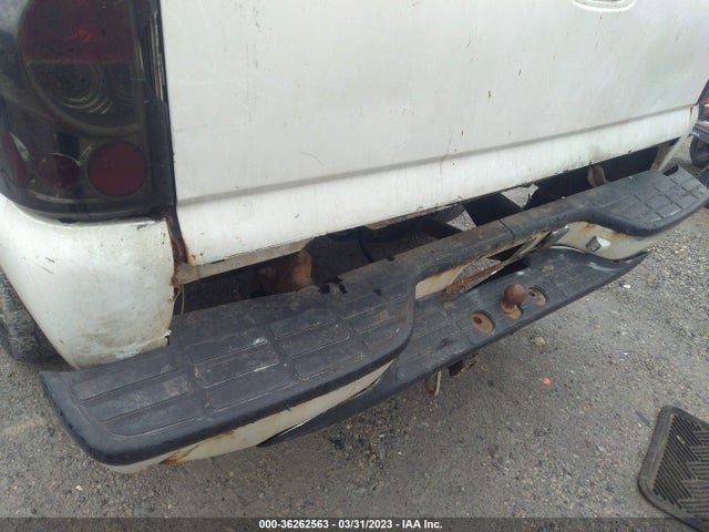 2005 GMC SIERRA 1500 WORK TRUCK VIN: 1GTEK14X15Z250637