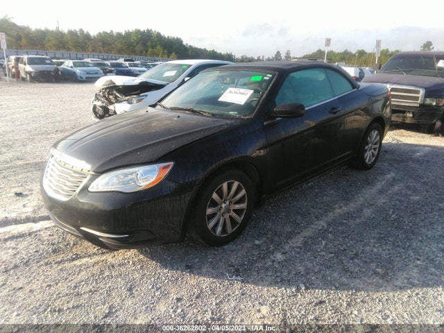 1C3BCBEG4EN156543 Chrysler 200 Touring
