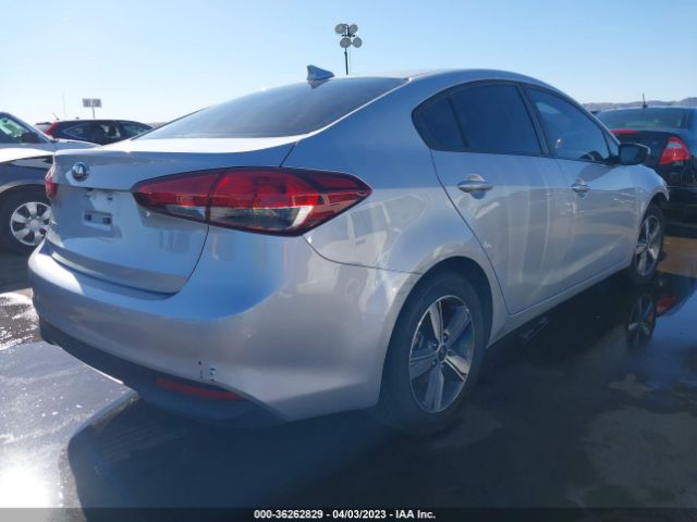 3KPFL4A74JE238995 KIA FORTE LX
