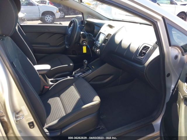 3KPFL4A74JE238995 KIA FORTE LX