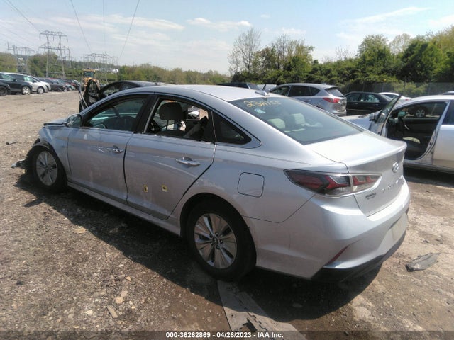 2019 HYUNDAI SONATA HYBRID SE VIN: KMHE24L35KA093538