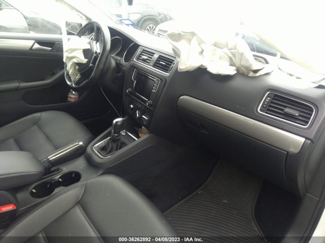 3VWDB7AJ6JM230486 Volkswagen Jetta 1.4t