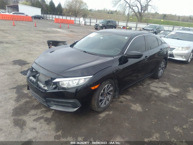 Honda Civic Sedan Ex 2018 19XFC2F73JE001878 Image 2