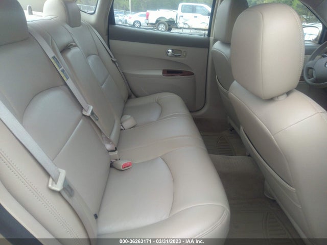 2005 BUICK LACROSSE CX VIN: 2G4WC532151231251