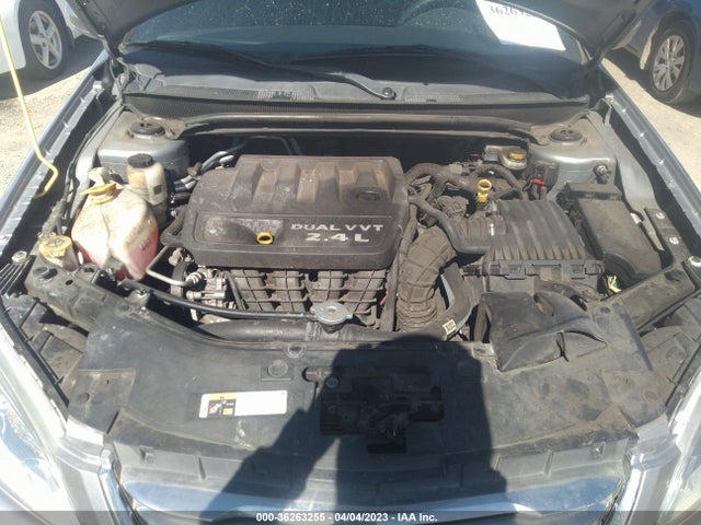 1C3CCBAB7EN125222 Chrysler 200 LX