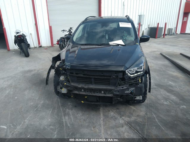 2018 FORD ESCAPE SE VIN: 1FMCU0GD5JUB53781