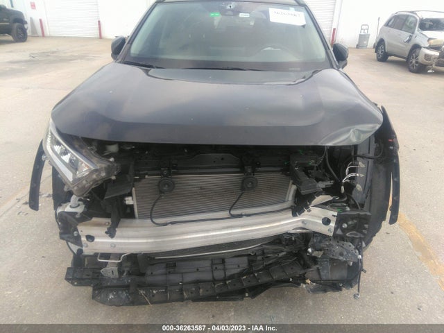 2021 TOYOTA RAV4 XLE VIN: 2T3W1RFV4MC148539