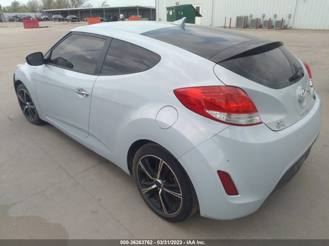 Hyundai Veloster Flex 2015 KMHTC6AD5FU220711 Image 4