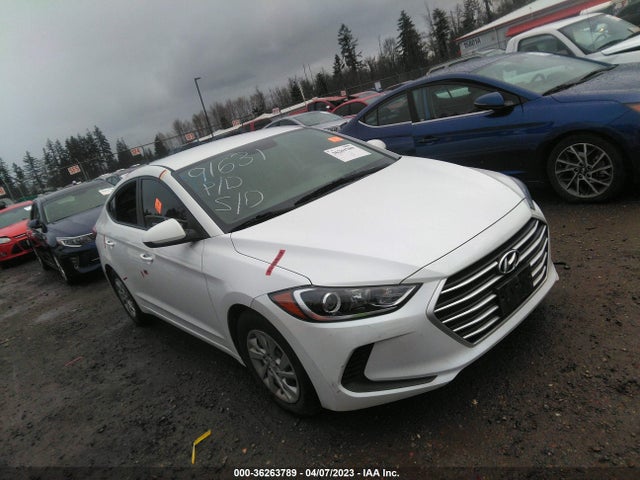 Hyundai ELANTRA SE 2018 5NPD74LFXJH240732 main image