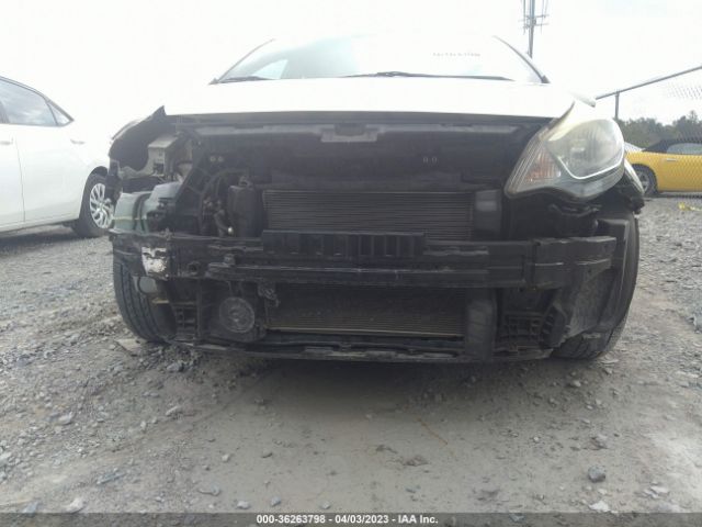 KNADM4A35E6373218 KIA RIO LX