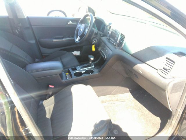 KNDPM3AC0H7233568 KIA Sportage Lx