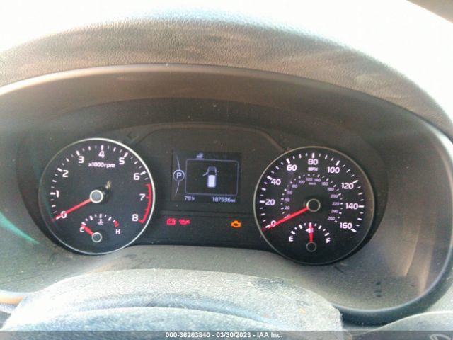KNDPM3AC0H7233568 KIA Sportage Lx