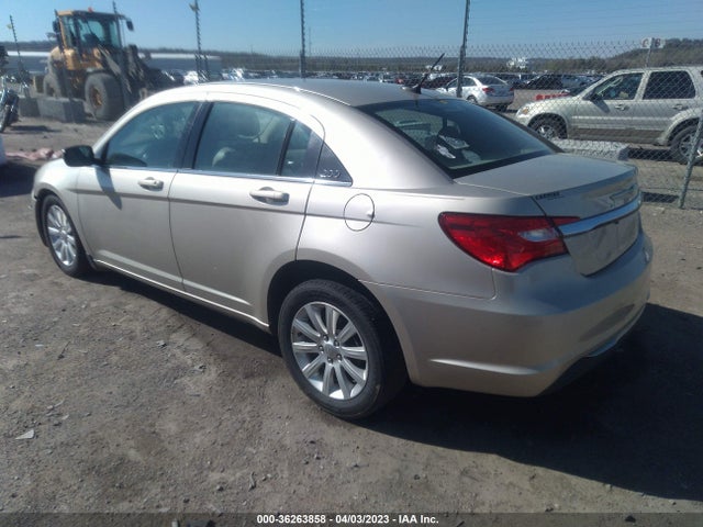 1C3CCBBB7EN120049 Chrysler 200 Touring