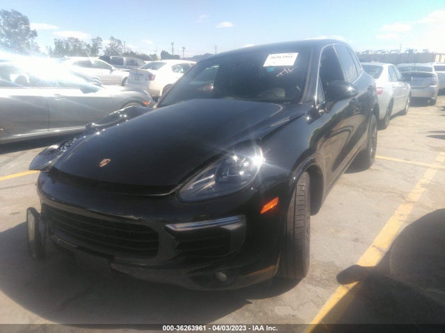 2018 Porsche Cayenne, VIN: WP1AB2A27JLA60611