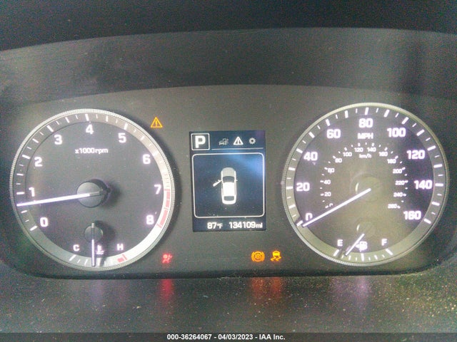 2015 HYUNDAI SONATA 2.4L SE VIN: 5NPE24AF4FH004915