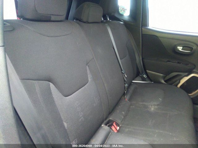 ZACCJAAT0FPC06771 Jeep Renegade Sport