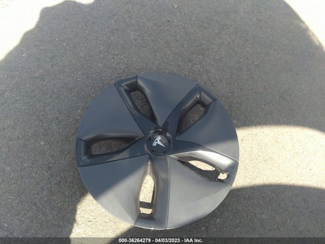 Tesla Model 3 Range Battery 2018 5YJ3E1EA7JF025468 Image 3