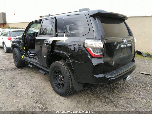 Toyota 4RUNNER SR5 2018 JTEBU5JR7J5587384 Image 5