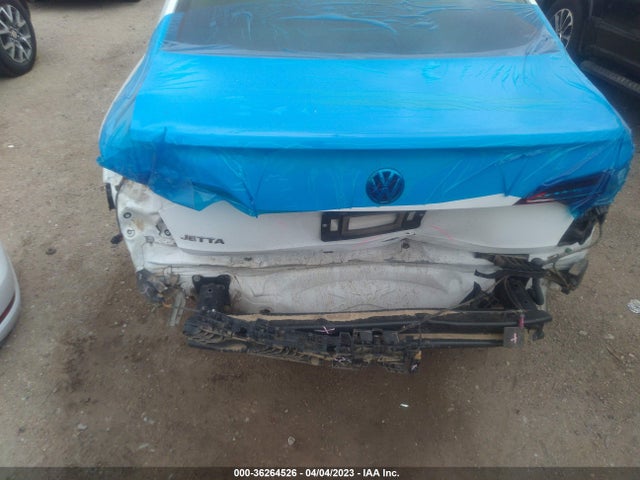 3VWC57BU1LM085999 Volkswagen Jetta S/se/r-line