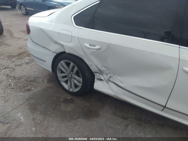 1VWGT7A38HC023752 Volkswagen Passat 1.8t Se W/technology