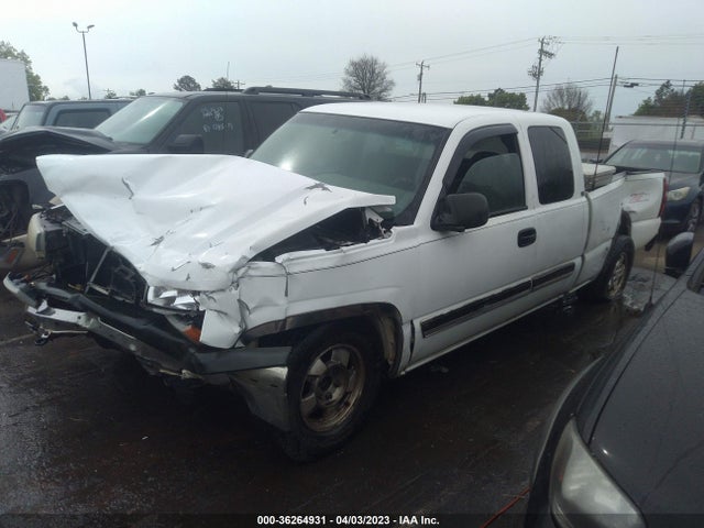 2004 CHEVROLET SILVERADO 1500 LS VIN: 2GCEC19TX41309744