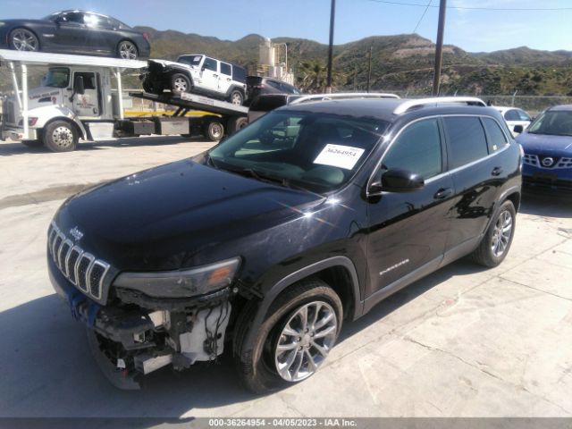 1C4PJLLB8KD327235 Jeep Cherokee Latitude Plus