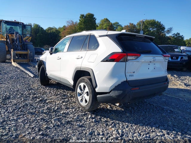 Toyota RAV4 LE 2021 2T3F1RFV5MW153618 Image 3