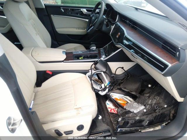 2021 Audi A7, VIN: WAUV2BF23MN030037