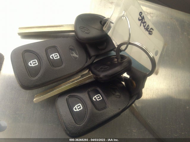 Hyundai Accent Value Edition 2017 KMHCT4AEXHU293167 Image 3