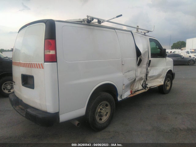 2014 Chevrolet Express, VIN: 1GCWGFBA6E1209940