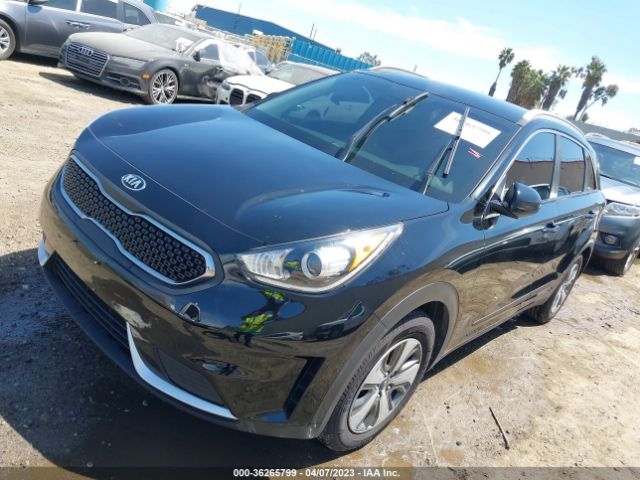 KNDCB3LC1K5239013 KIA NIRO LX