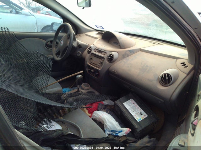 2005 SATURN ION ION 3 VIN: 1G8AL52F65Z103446