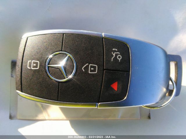 WDDWK8DB1KF802917 Mercedes-Benz C-class C 300