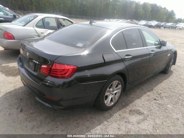 2012 BMW 5 SERIES 528I VIN: WBAXG5C54CDW24084