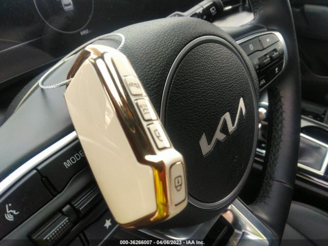 5XYK7CAF8PG073503 KIA Sportage X-pro
