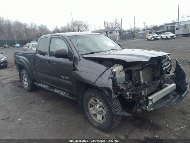 2015 TOYOTA TACOMA VIN: 5TFUX4EN7FX038141
