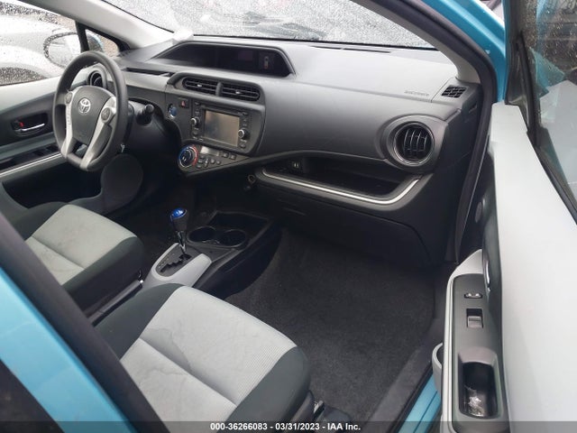 Toyota Prius C One/three/two/four 2014 JTDKDTB35E1081262 Image 6