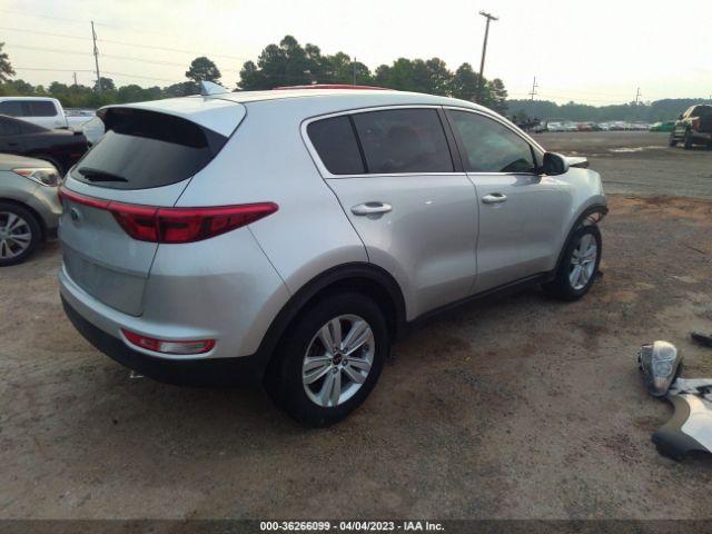 KNDPM3AC6K7562637 KIA Sportage Lx