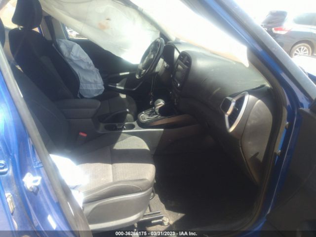 KNDJ63AU2L7086414 KIA Soul Gt-line