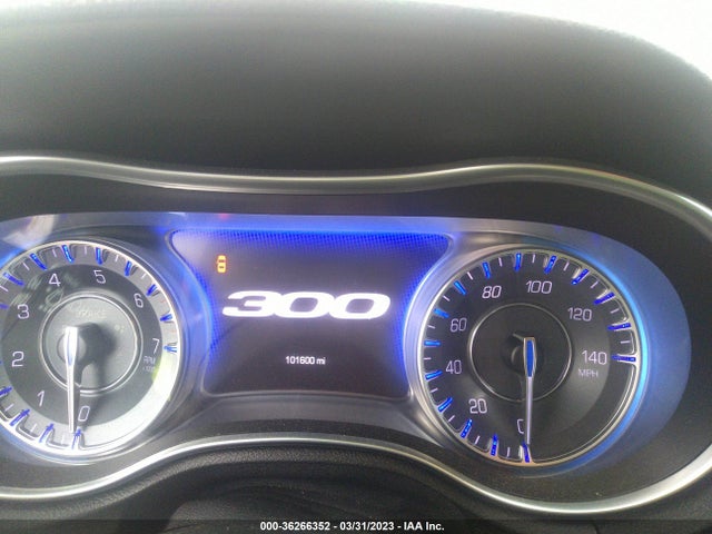 2C3CCAAG7FH893945 Chrysler 300 Limited