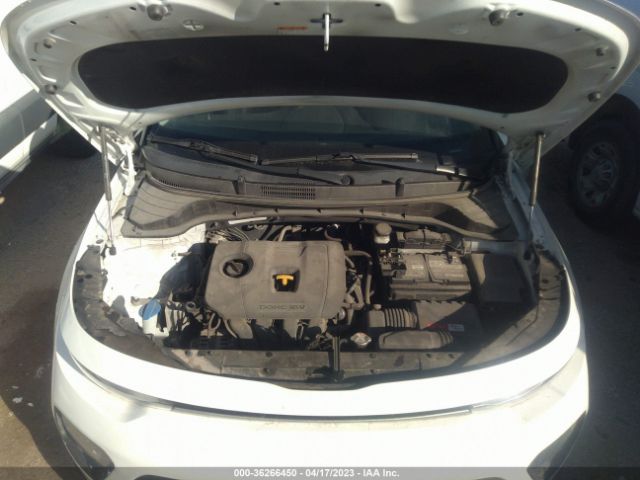 KNDJ23AU2L7085369 KIA SOUL LX
